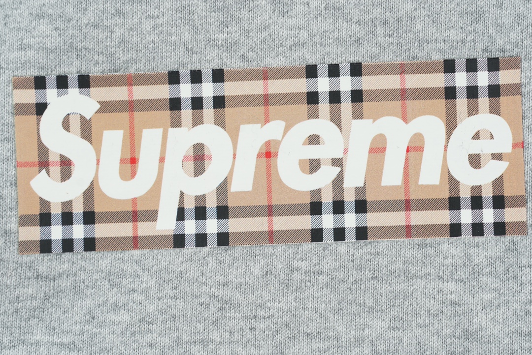 Supreme / Burberry Box Logo Hooded Sweatshirt "Heather Grey"（SUP-SS22-126）