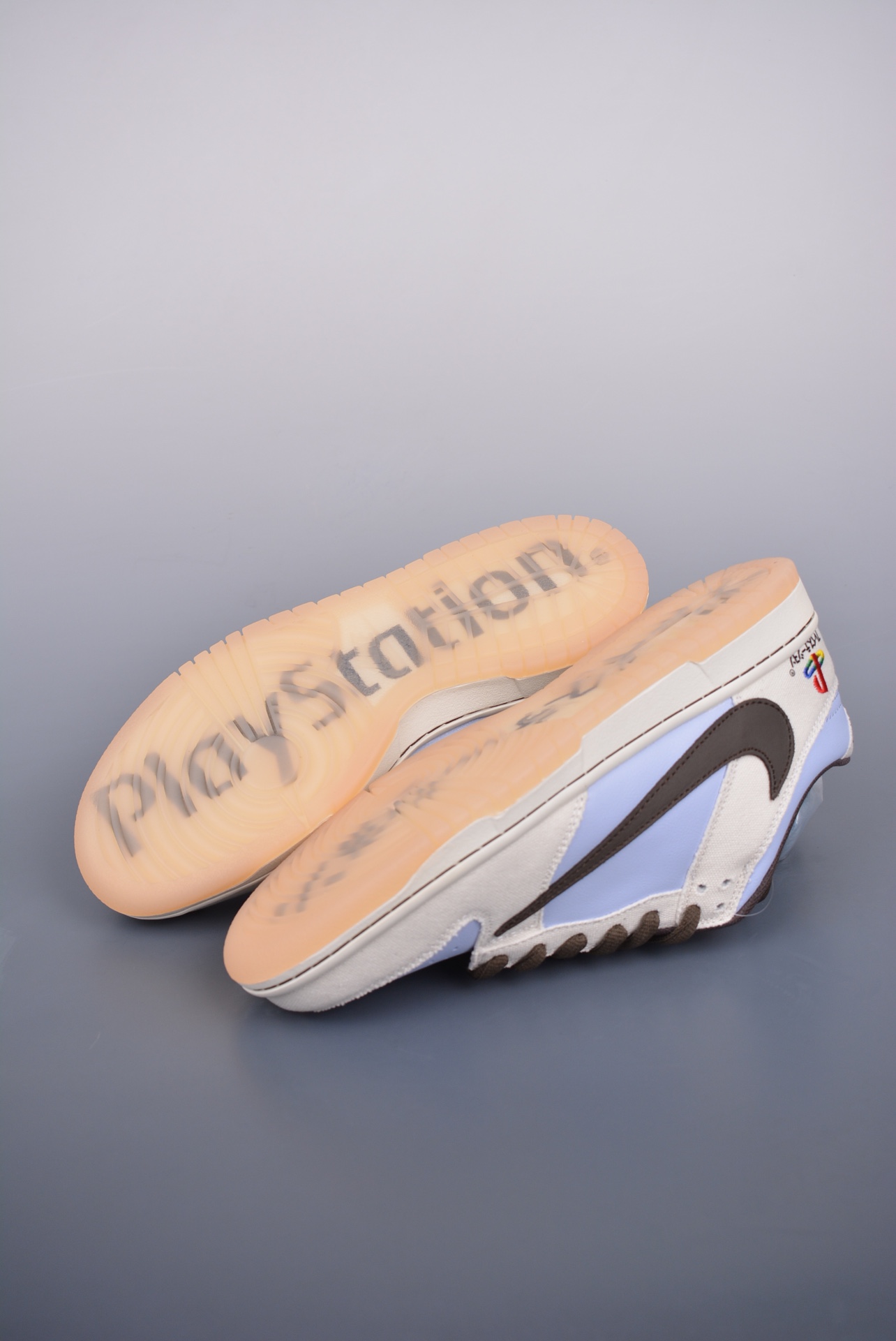 Nike Dunk Low Travis Scott x PlayStation ( DA1638-100）