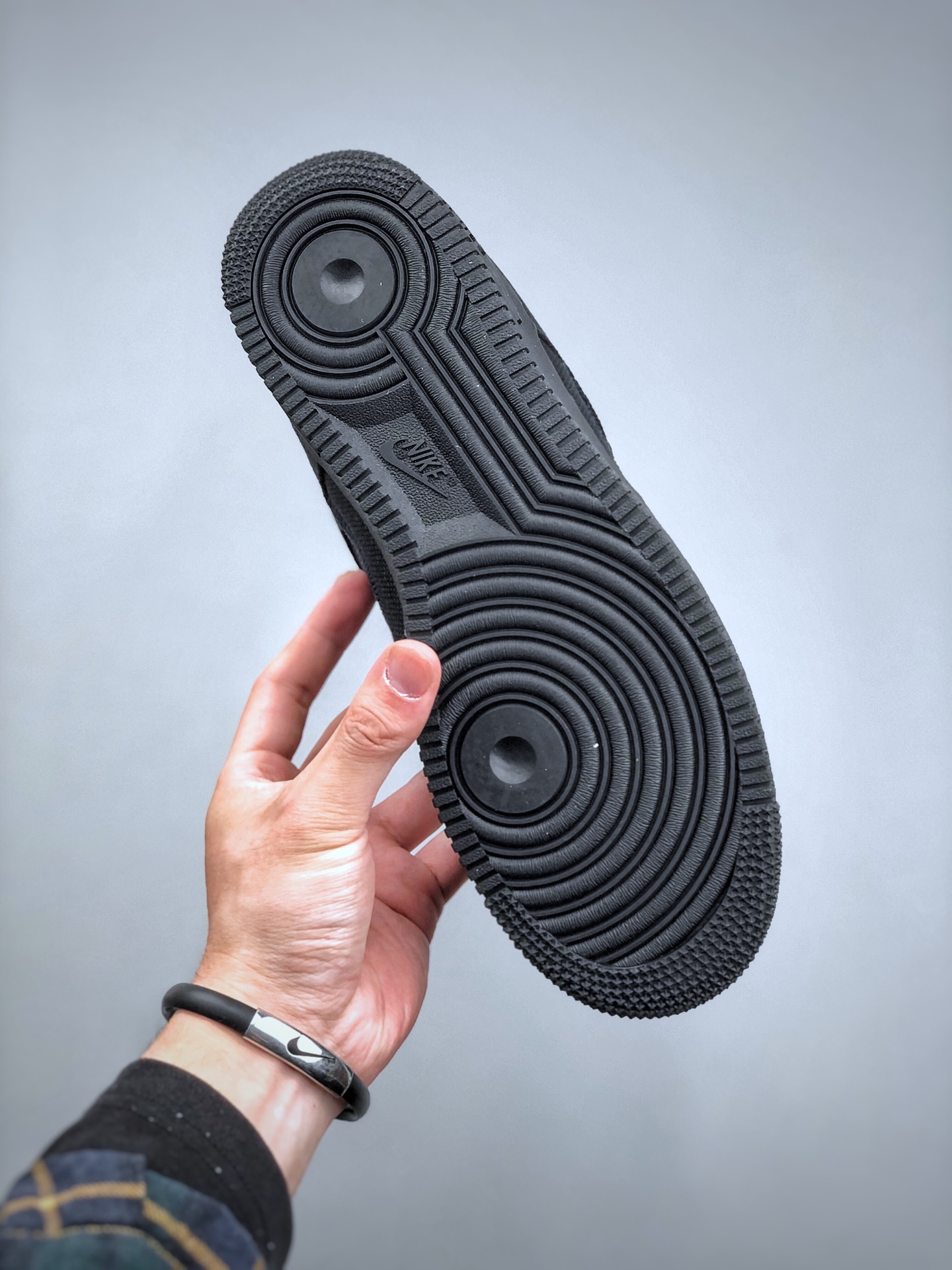 Stussy × Nike Air Force 1 Low "Triple Black"（CZ9084-001）