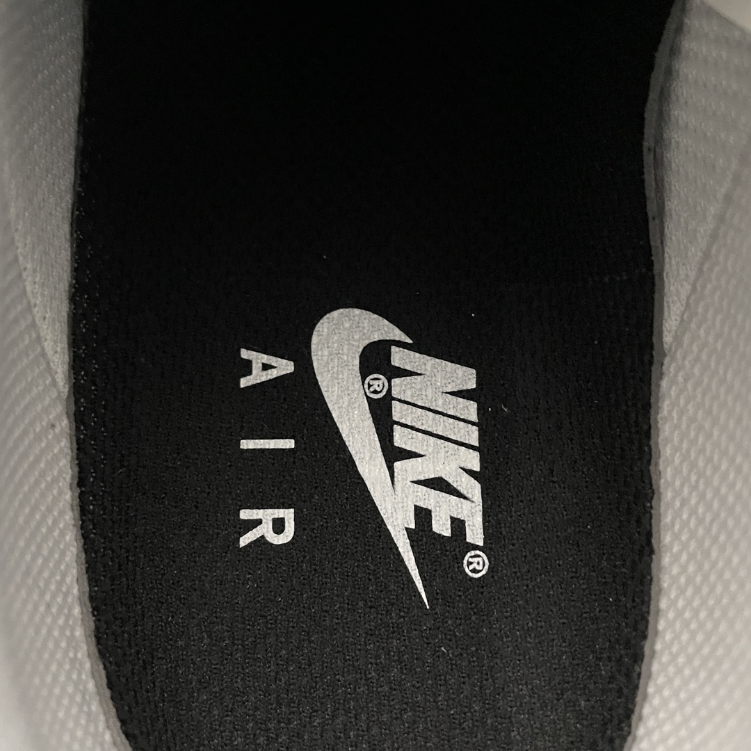 NIKE Air Force 1（CW2288-200）