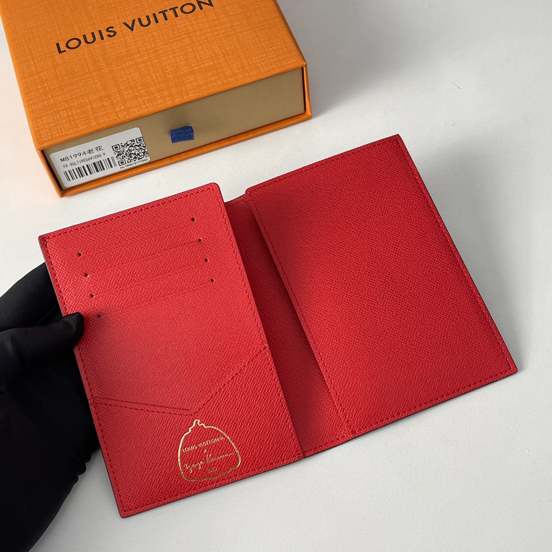 Louis Vuitton x Yayoi Kusama Passport Cover Monogram Painted Dots（M81994）