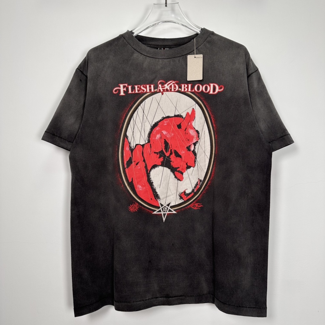 SAINT Mxxxxxx(セントマイケル) 23SS TEE/DEVIL セント マイケル - ©️SAINT Mxxxxxx | SS Tee Devil | RESTIR