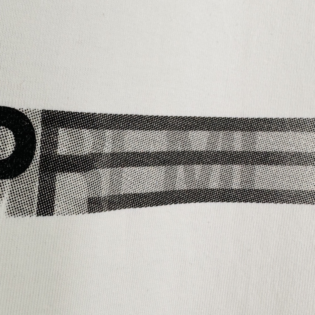 Supreme Motion Logo Tee "White" (23SS)(SUP-SS23-273-1）