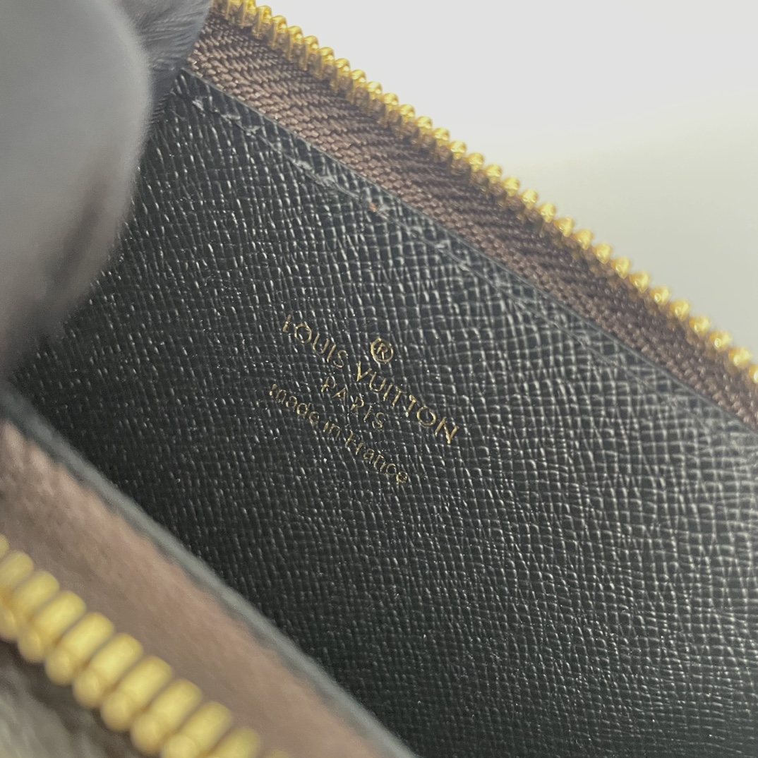Louis Vuitton wallet （M69431）