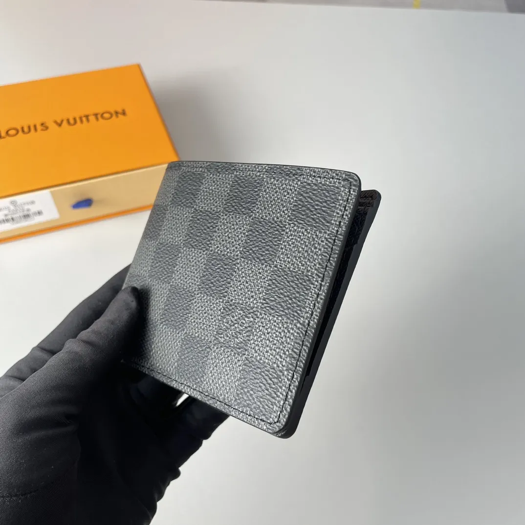 Louis Vuitton Portefeuille Multiple（M61695）