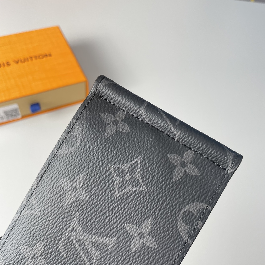 Louis Vuitton wallet （M66543-2）