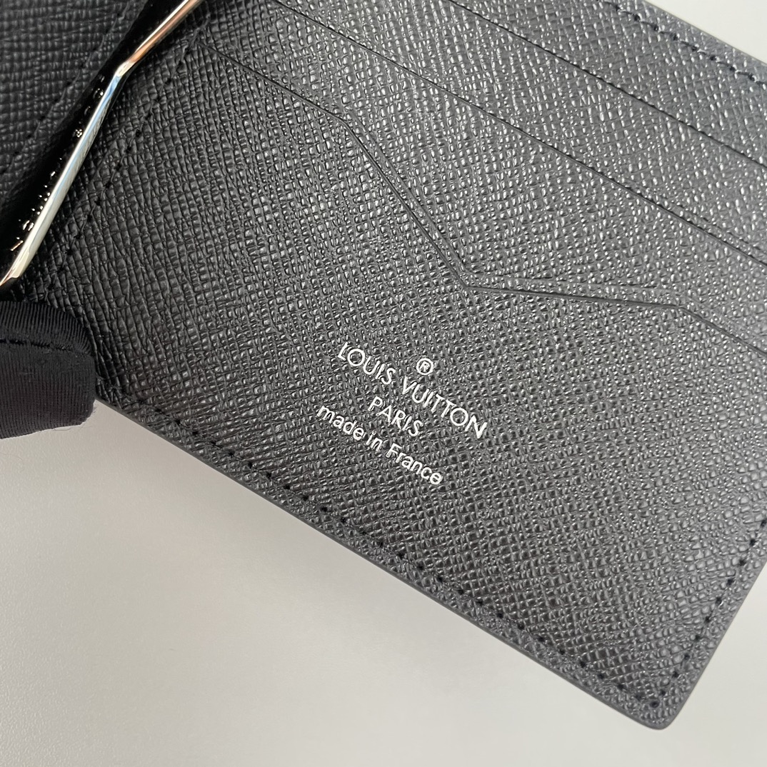 Louis Vuitton wallet （M66543-2）