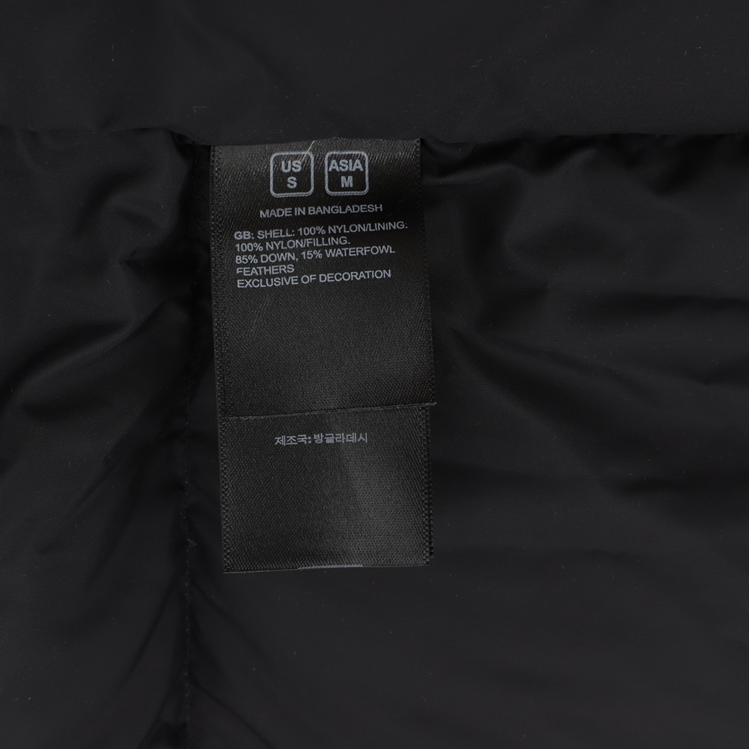 THE NORTH FACE  M'S 1996 ECO NUPTSE VEST（NF0A3JQQ-LE4）