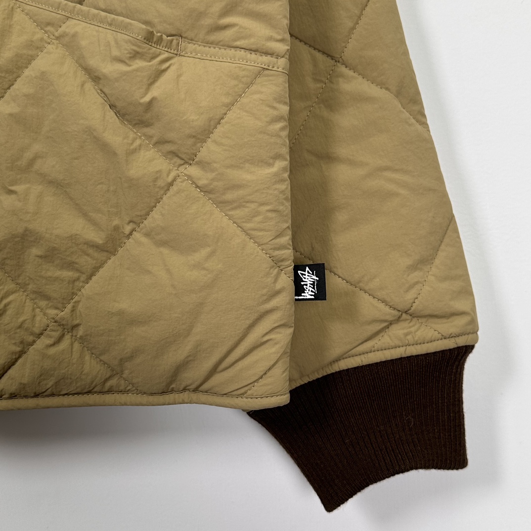 Stussy 8 Ball Quilted Liner Jacket Brown（115740）