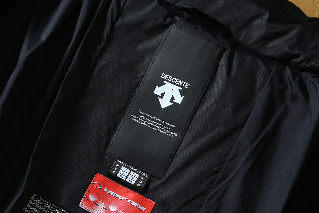 DESCENTE SKI STYLE Down Jackets Unisex（D3433SDJ68）