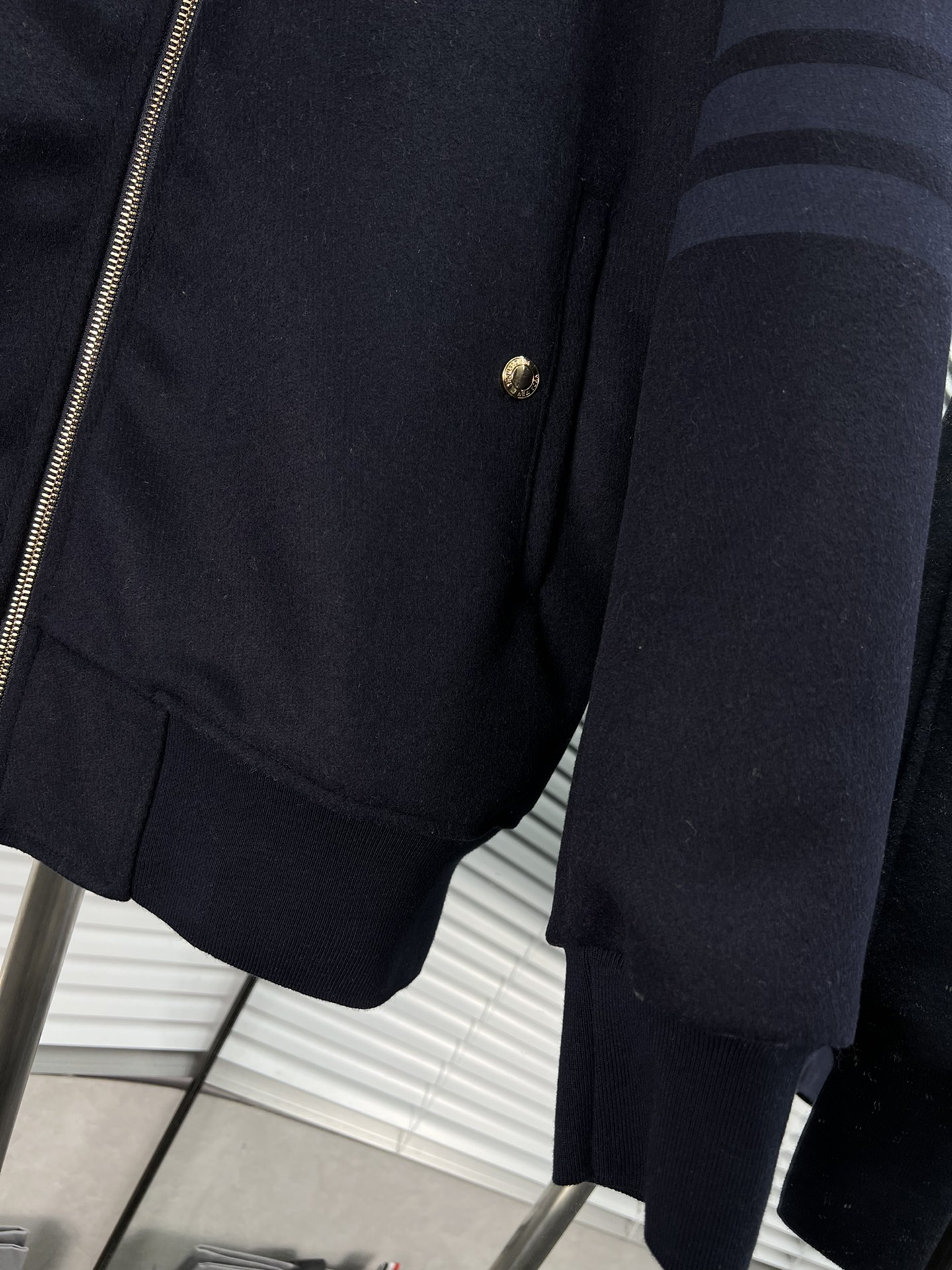 THOM BROW Navy Wool Cashmere Flannel Blouson Tonal 4-Bar Jacket  (MJO030A-06393-415）