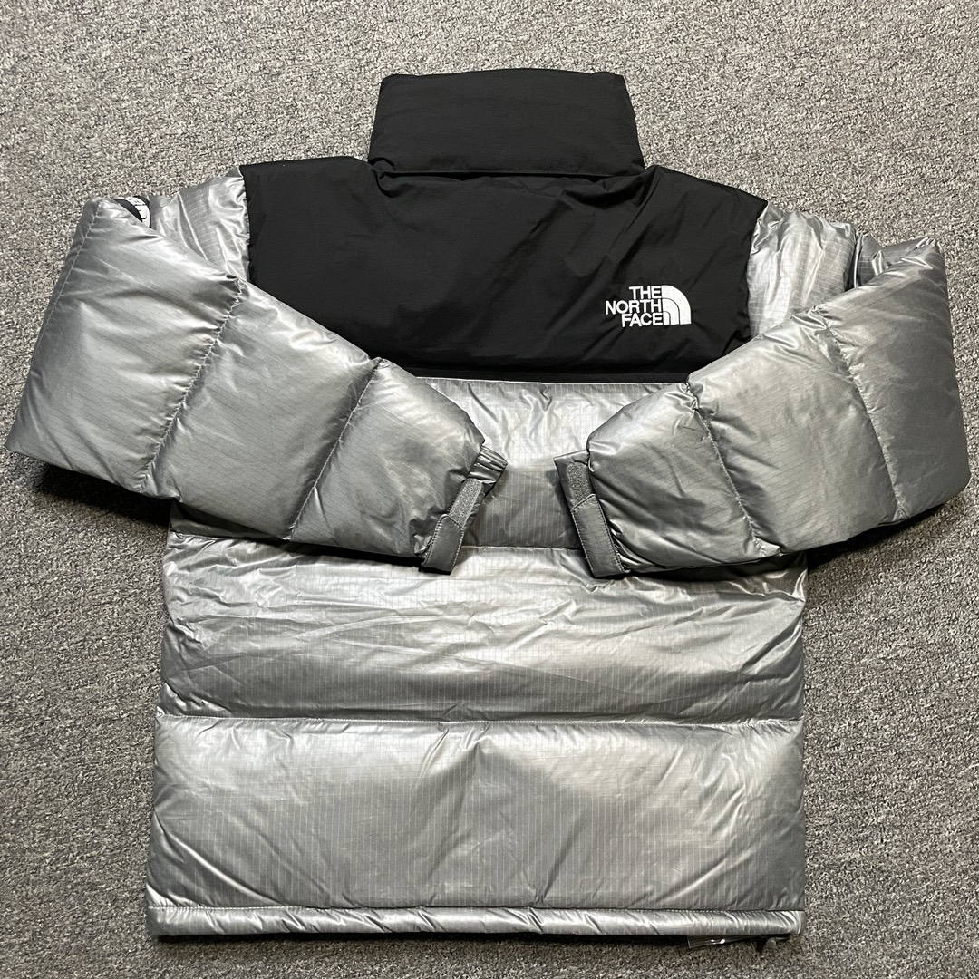 THE NORTH FACE★NOVELTY NUPTSE DOWN JACKET（NJ1DP62M）