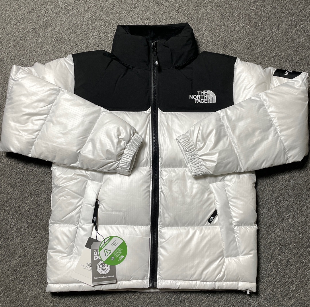 THE NORTH FACE★NOVELTY NUPTSE DOWN JACKET（NJ1DP62L）