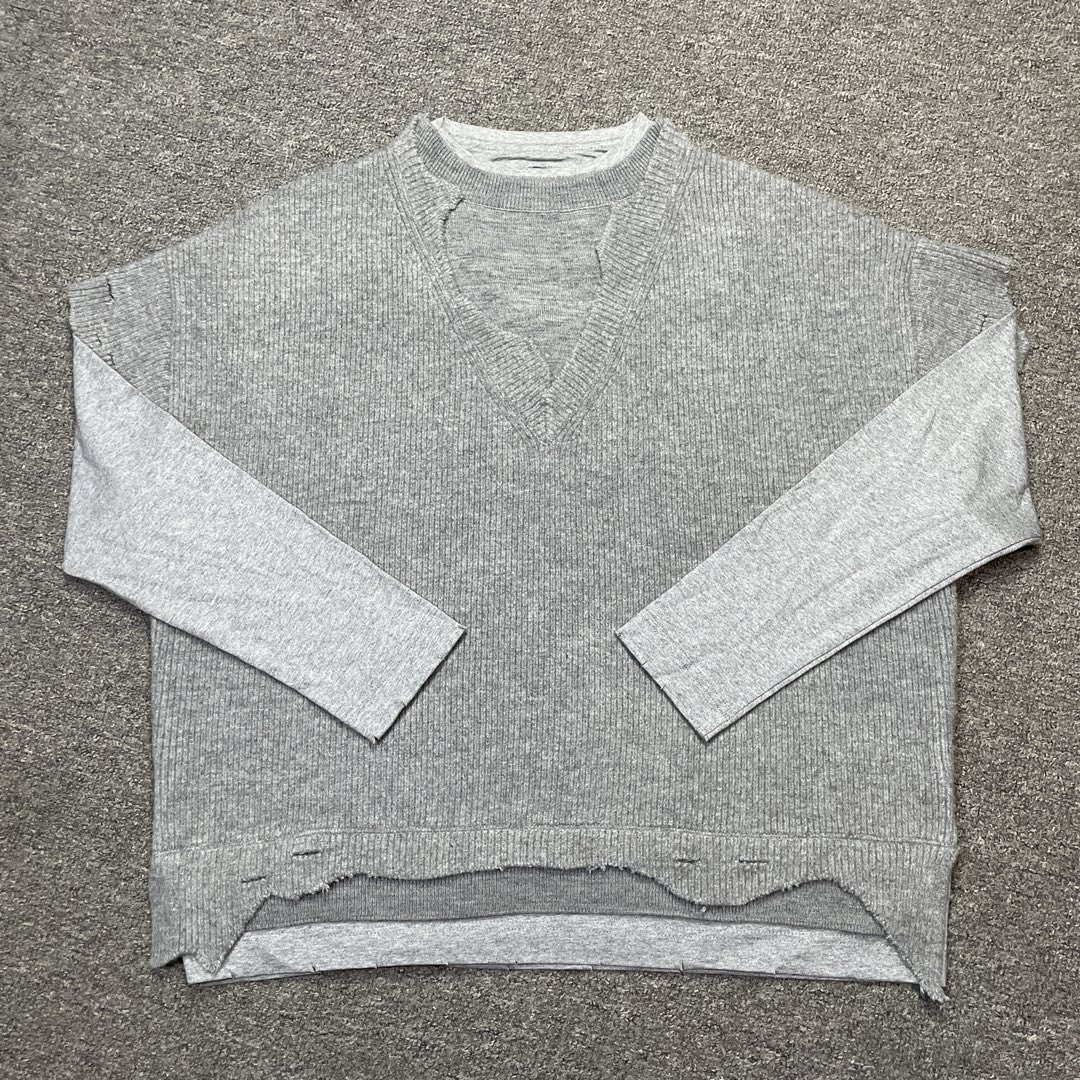 Givenchy Oversize Cut & Layer sweater in wool and cotton(BM90MG4YE0-097）