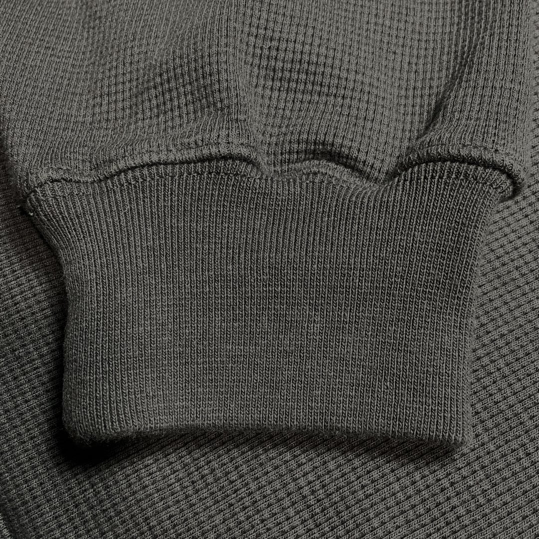 Fear of God Essentials SS23 waffle Raglan Hoodie 'off Black'（FOG-SS23-037）