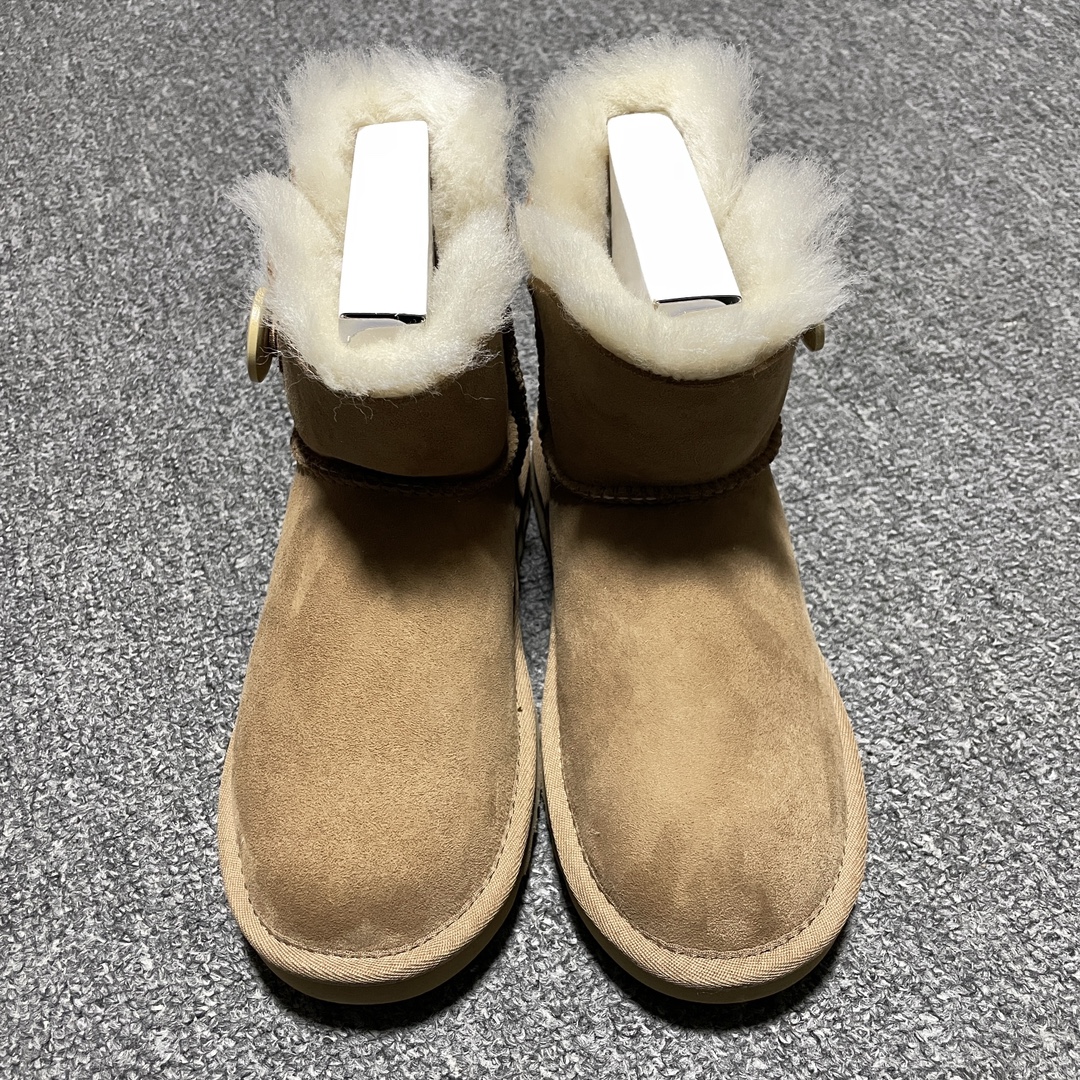 UGG Sheepskin Boots 1016422（1016422）