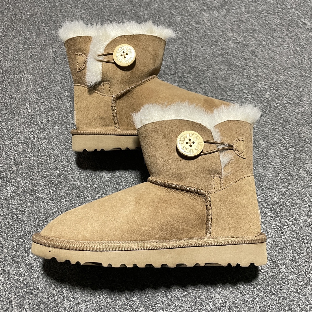 UGG Sheepskin Boots 1016422（1016422）