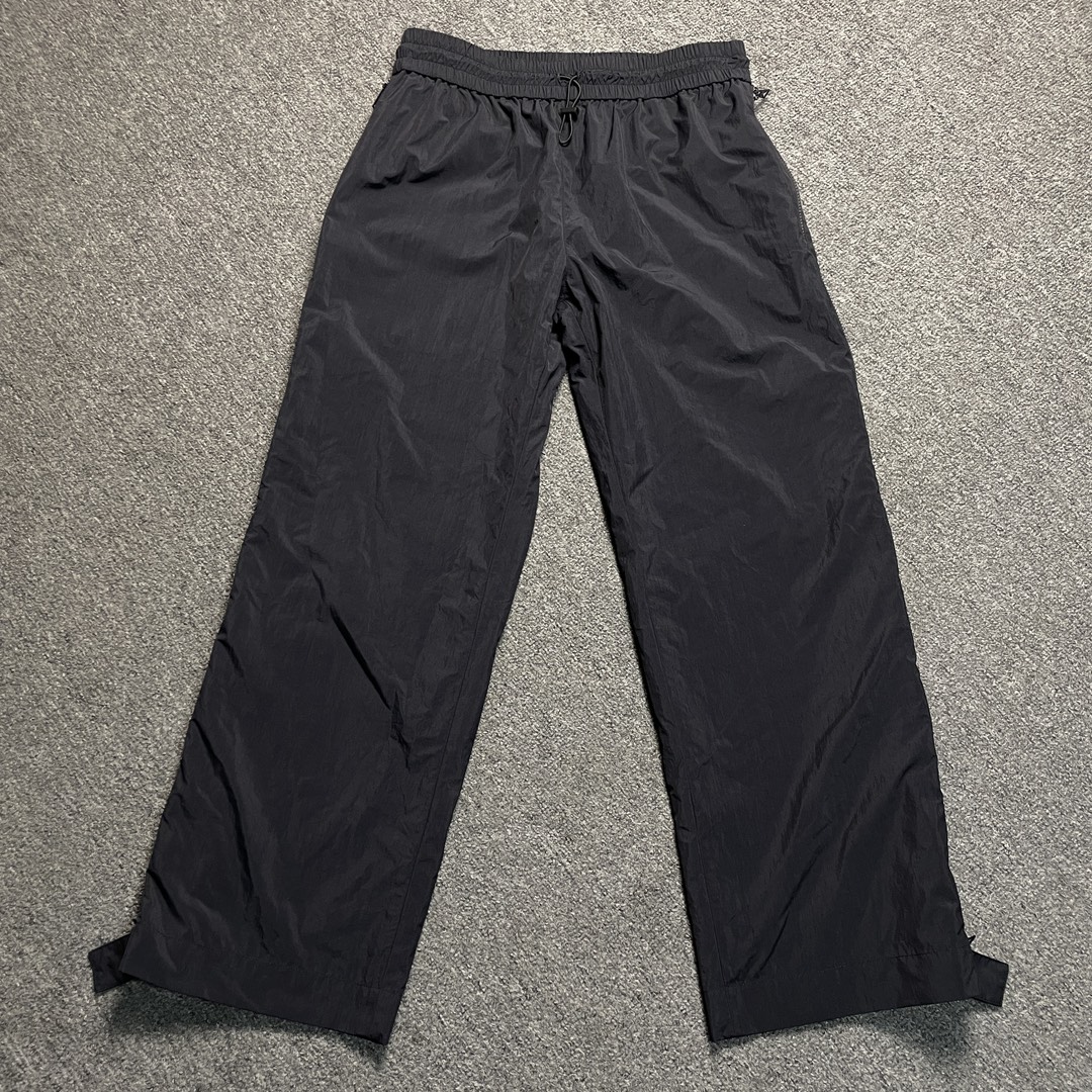 Bottega Veneta black and blue sweatpants(39PFFT77）