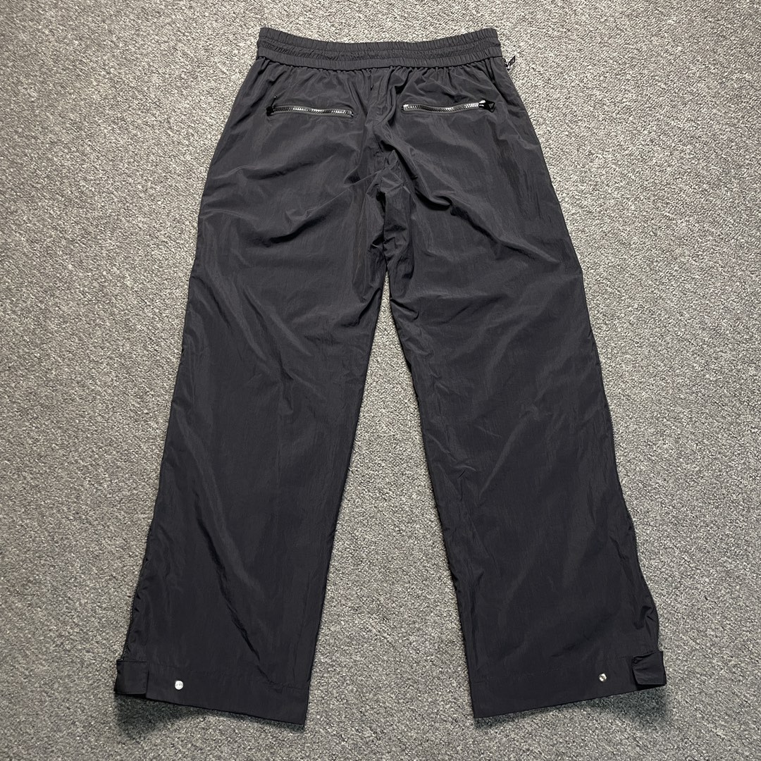 Bottega Veneta black and blue sweatpants(39PFFT77）