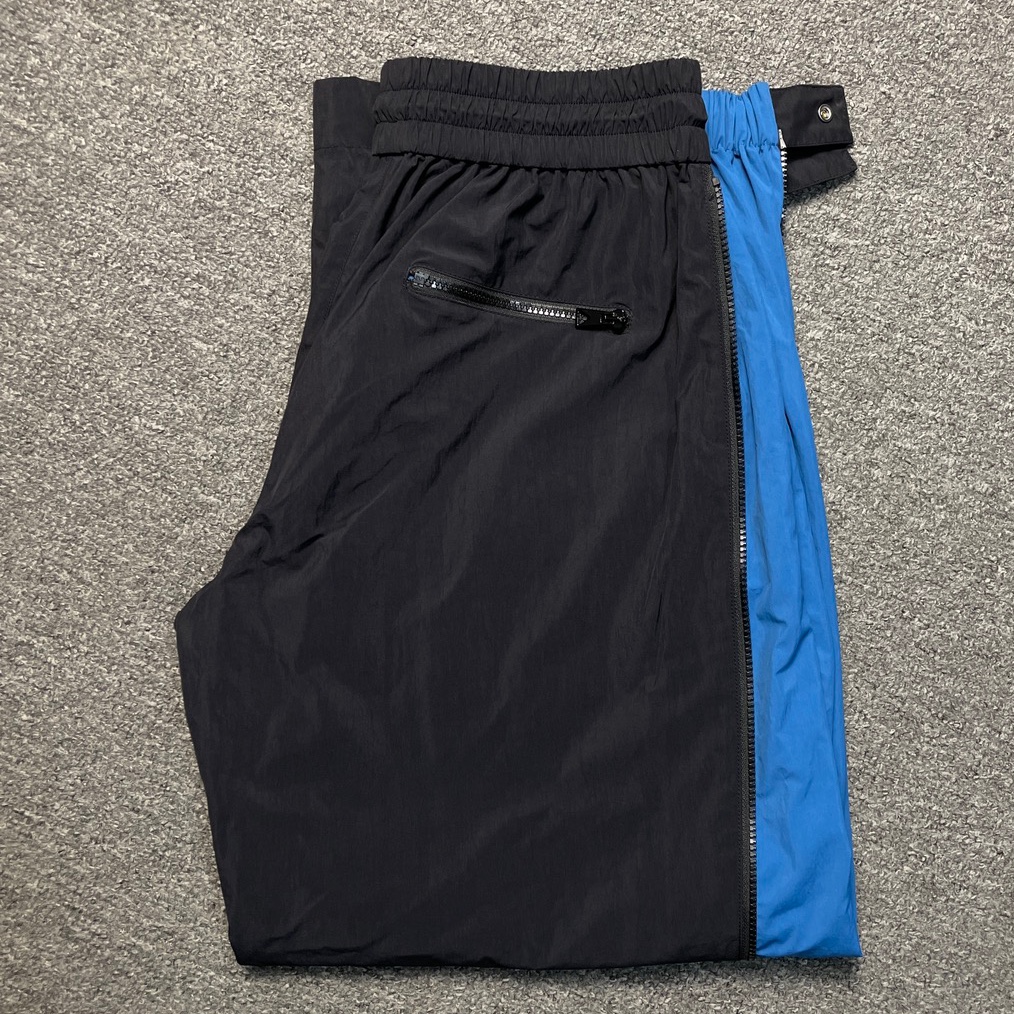 Bottega Veneta black and blue sweatpants(39PFFT77）