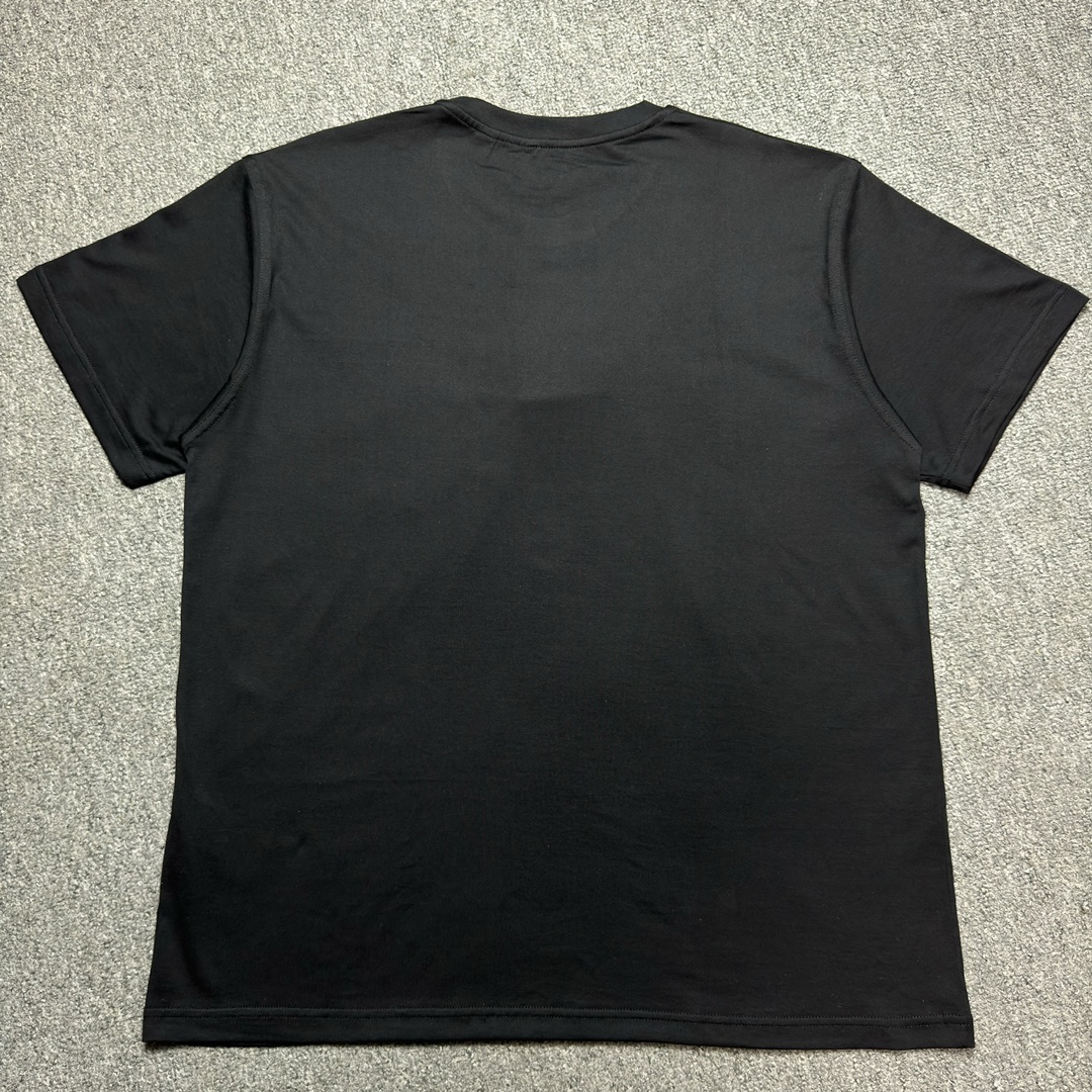Burberry Cotton T-Shirt (80730301）