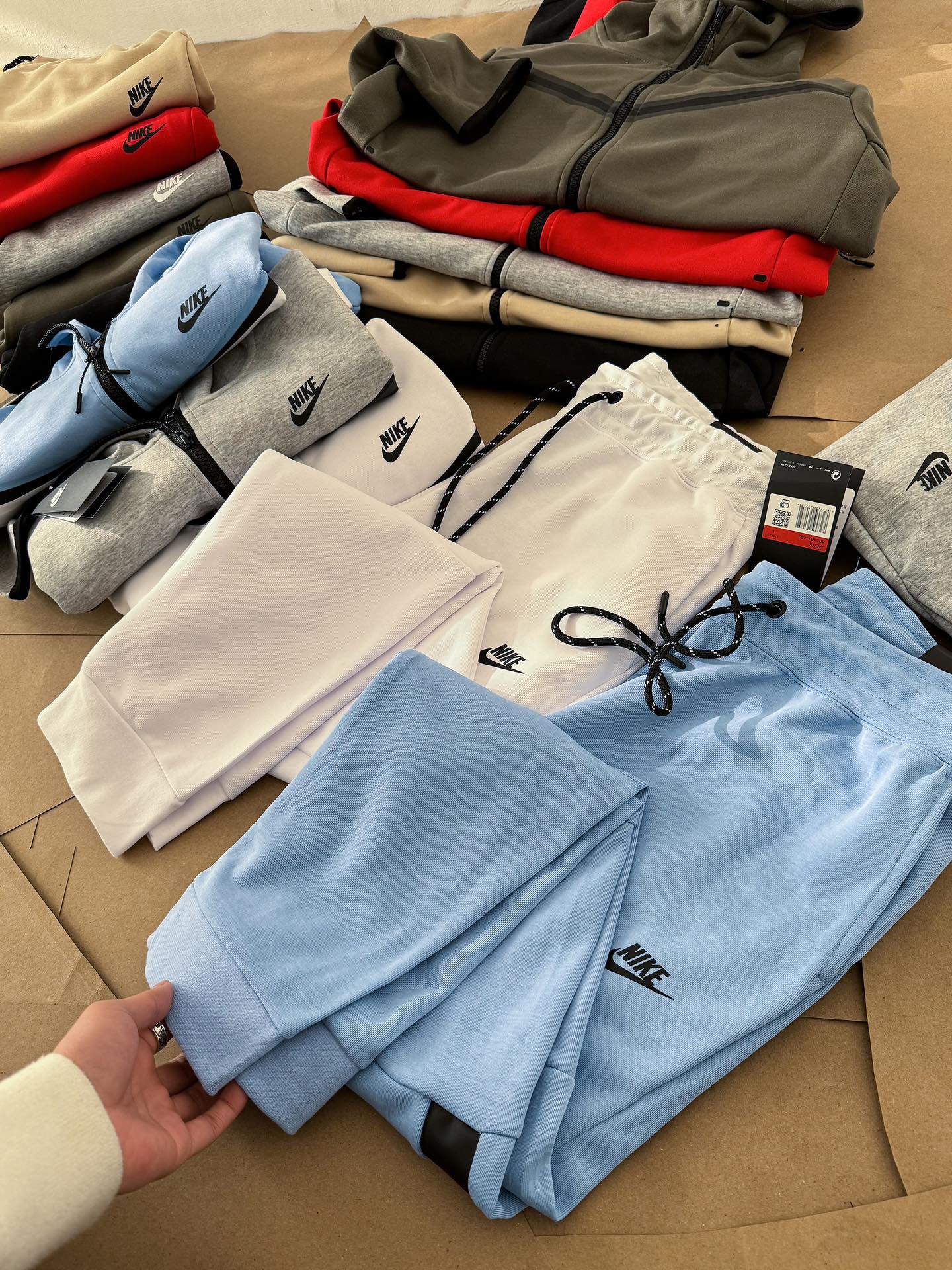 Nike Sportswear Tech Fleece Full Zip Hoodie ang Sweatpants（CU4489-012）