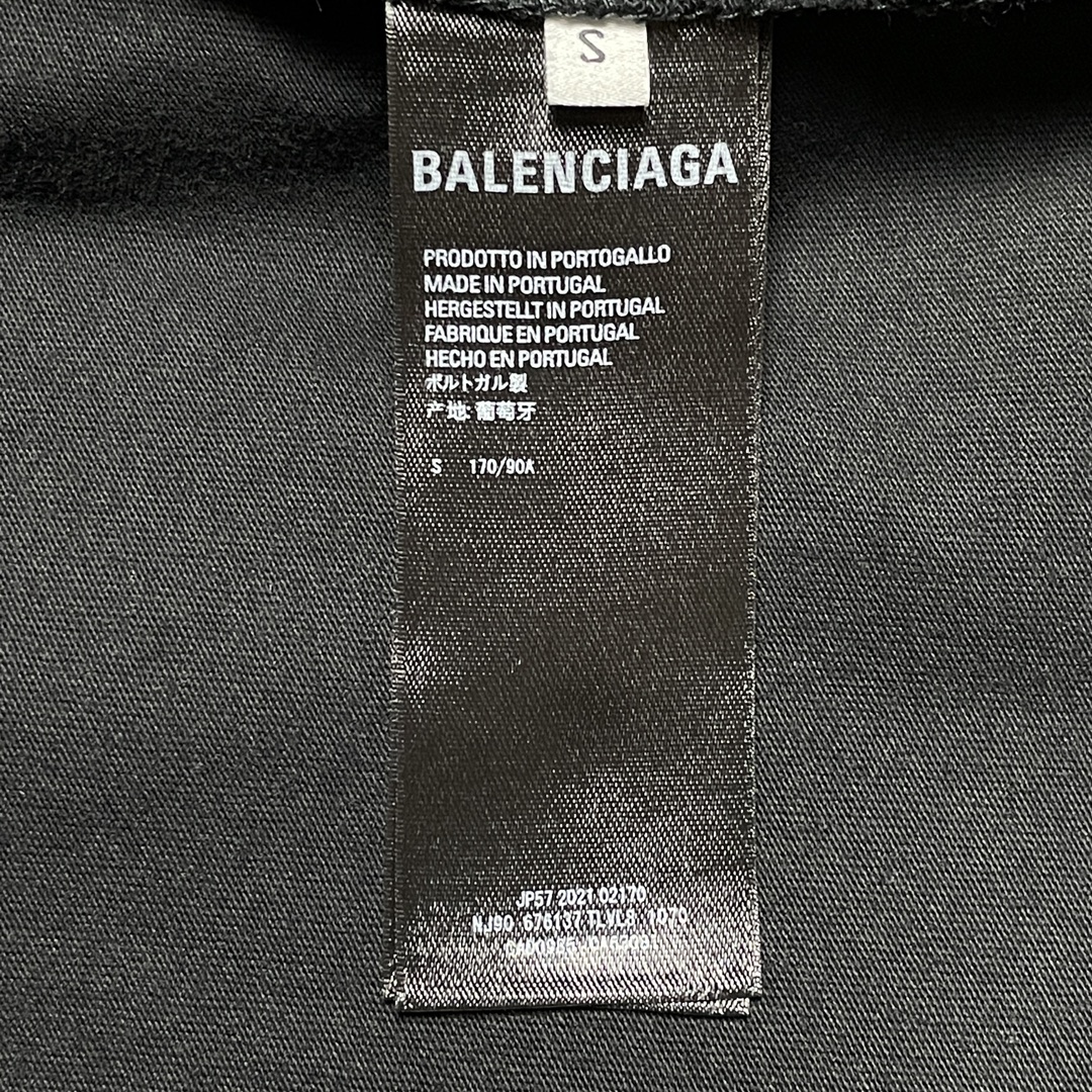 Balenciaga Political Campaign T-shirt (620969TIV521070）