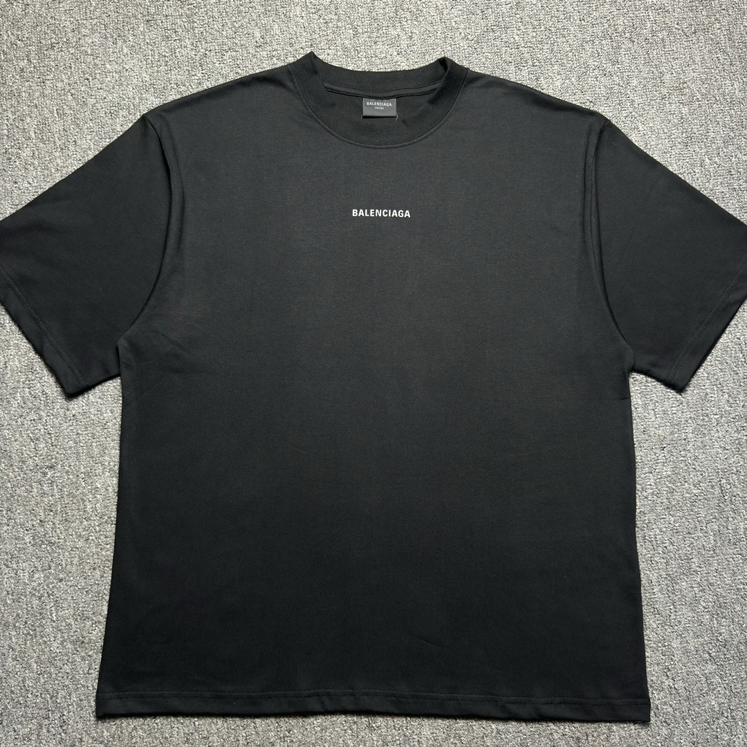 BALENCIAGA Glowing Letters T-shirt(764235TQVN11083）