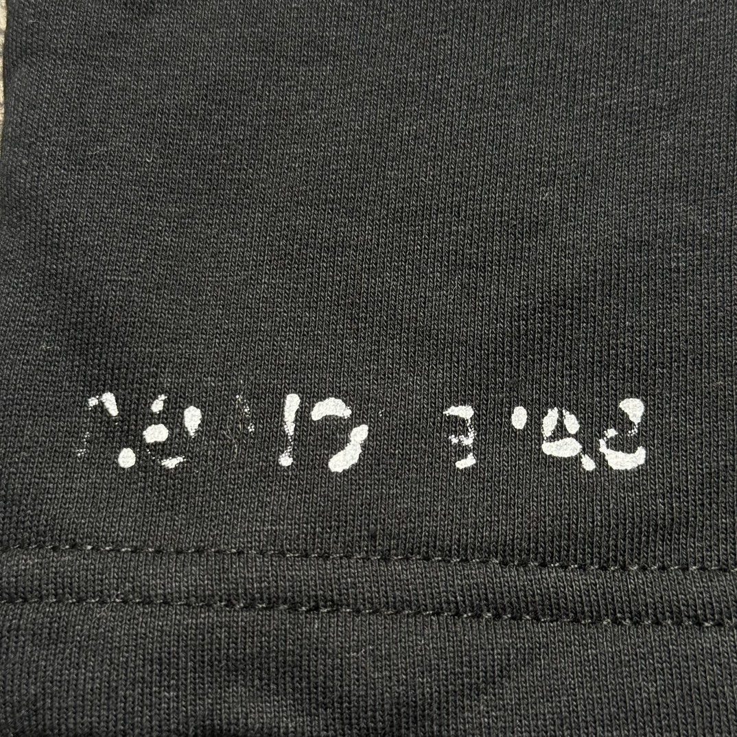 Balenciaga Sweat Shorts（676137TOVO61070）