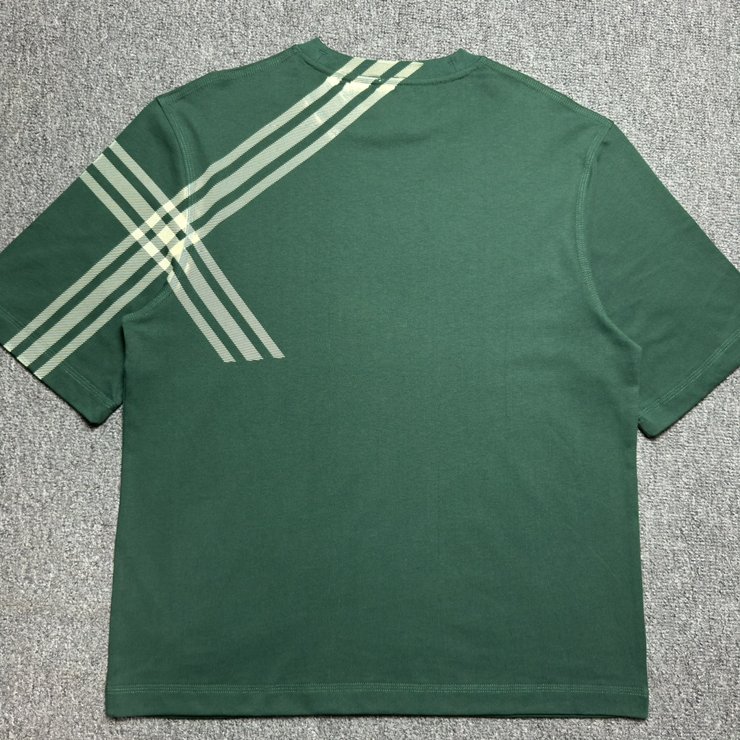 Burberry Cotton T-Shirt (80820521）