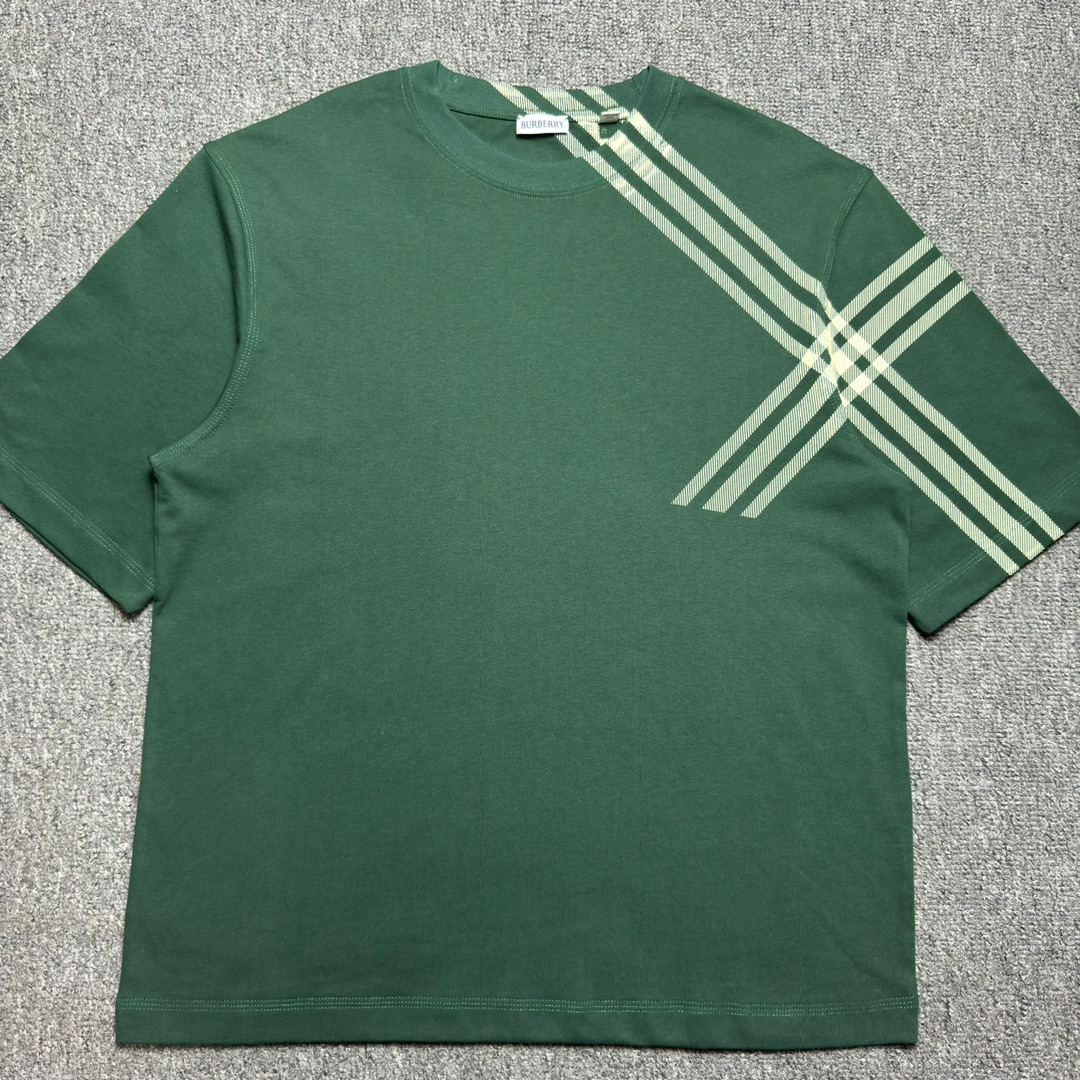 Burberry Cotton T-Shirt (80820521）