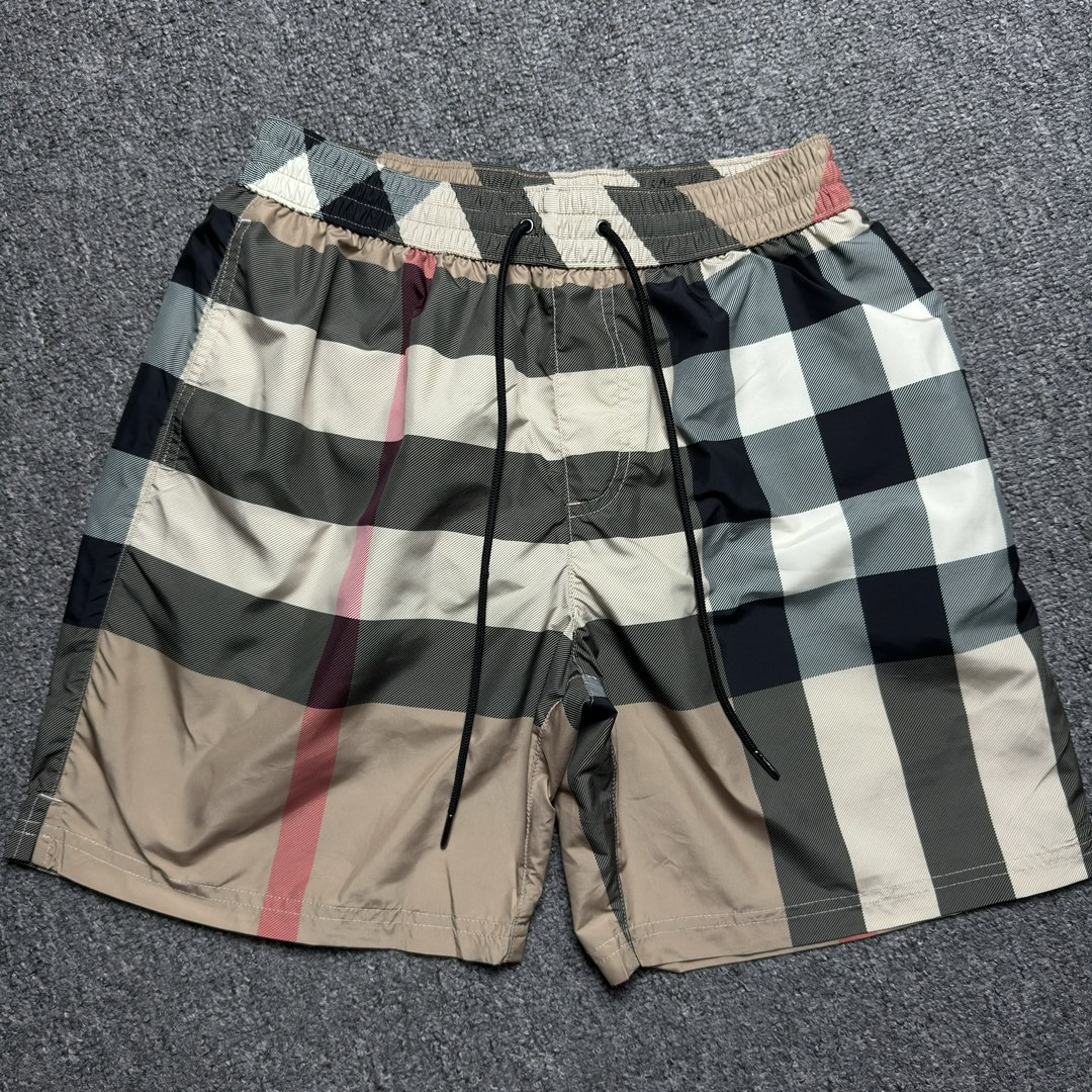 Burberry Men's Check Swim Shorts "Archive Beige （80172941）