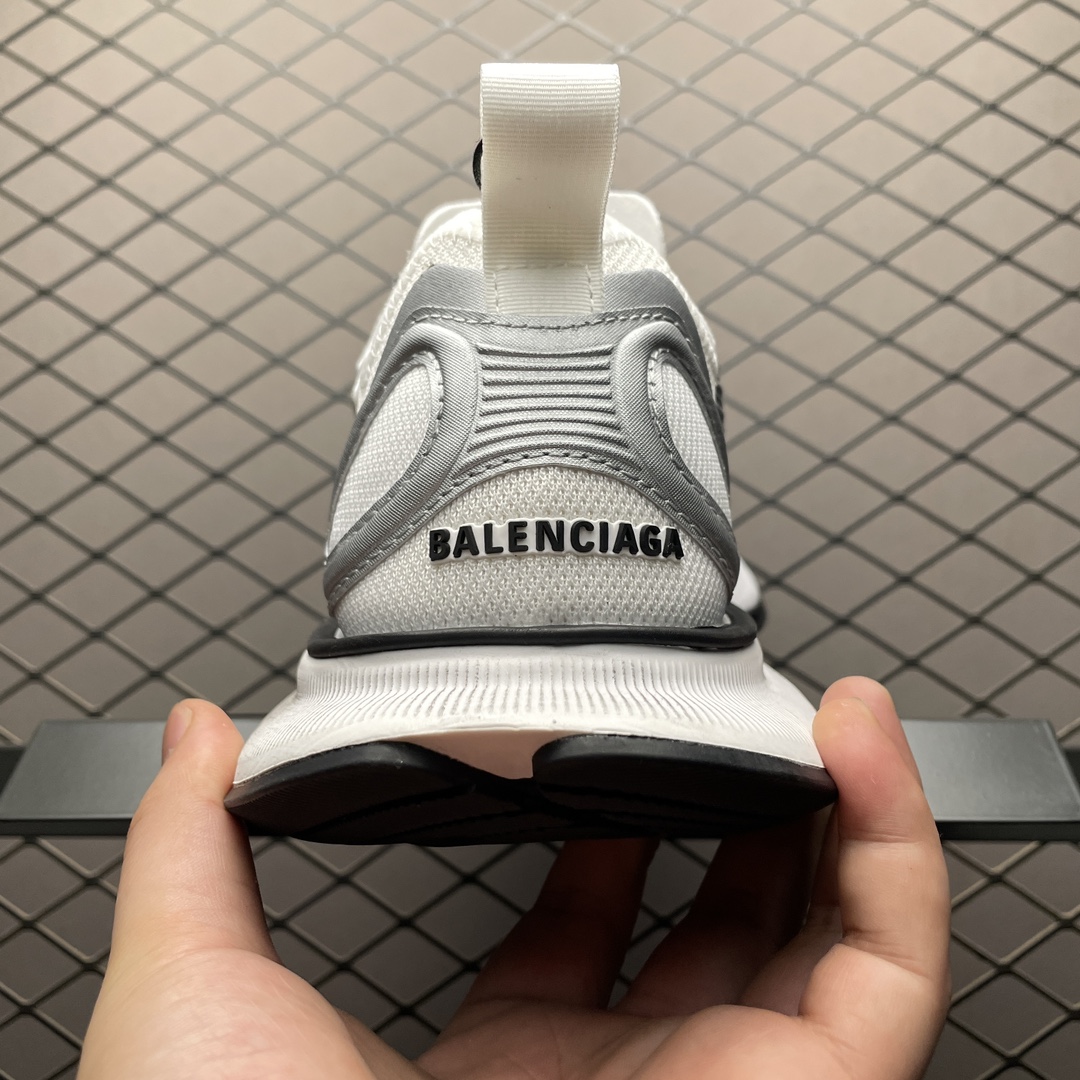 BALENCIAGA Circuit Sneaker "White/Silver"（793945WFLGY9100）