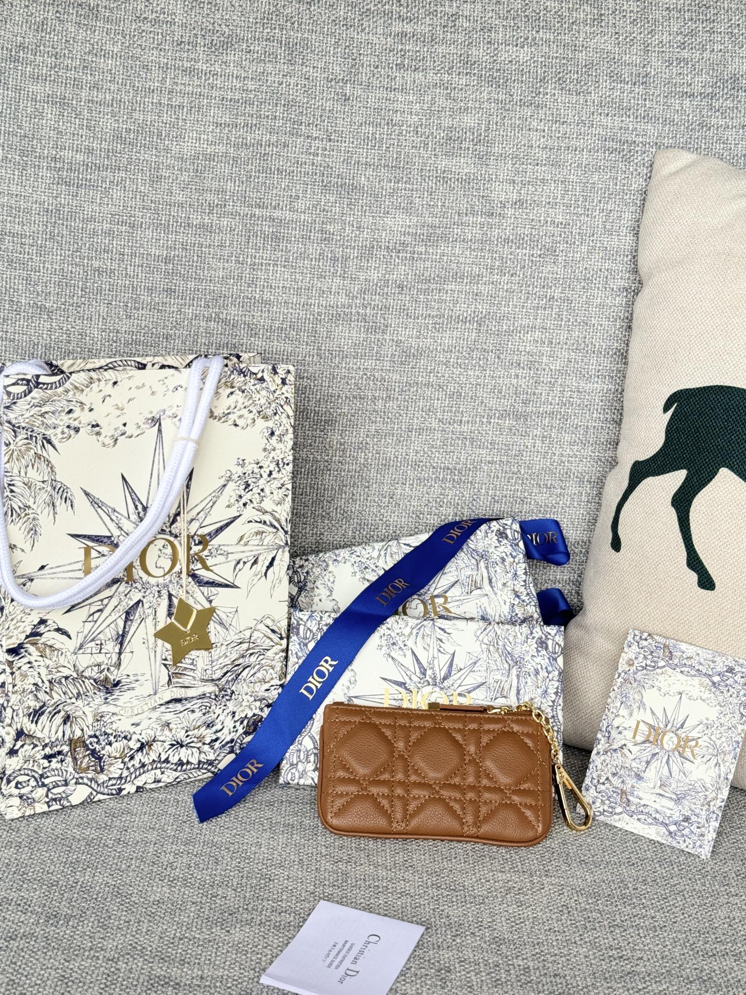 Dior Cannage Key Ring Coin Case Black（S5158UWHC-M900）