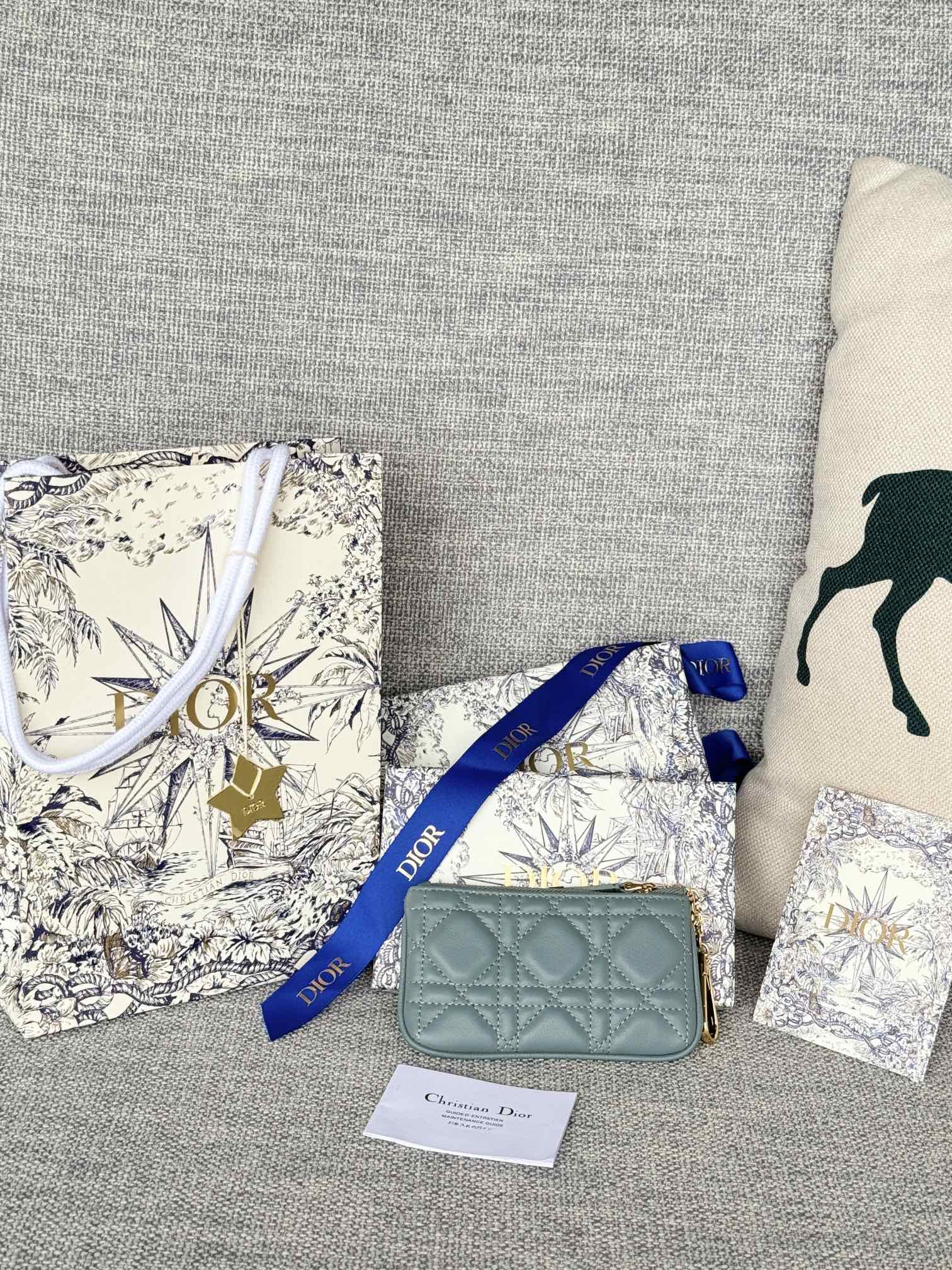 Dior Cannage Key Ring Coin Case Black（S5158UWHC-M900）