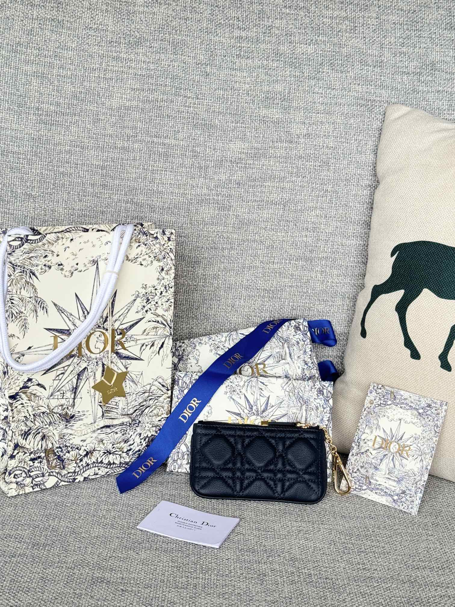 Dior Cannage Key Ring Coin Case Black（S5158UWHC-M900）