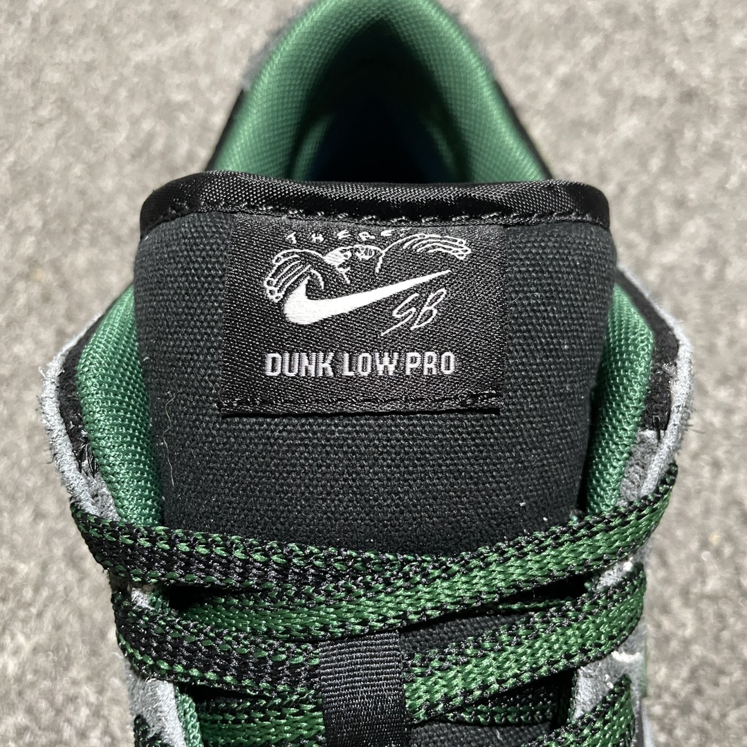 Nike SB Dunk Low There Skateboards(HF7743-001)