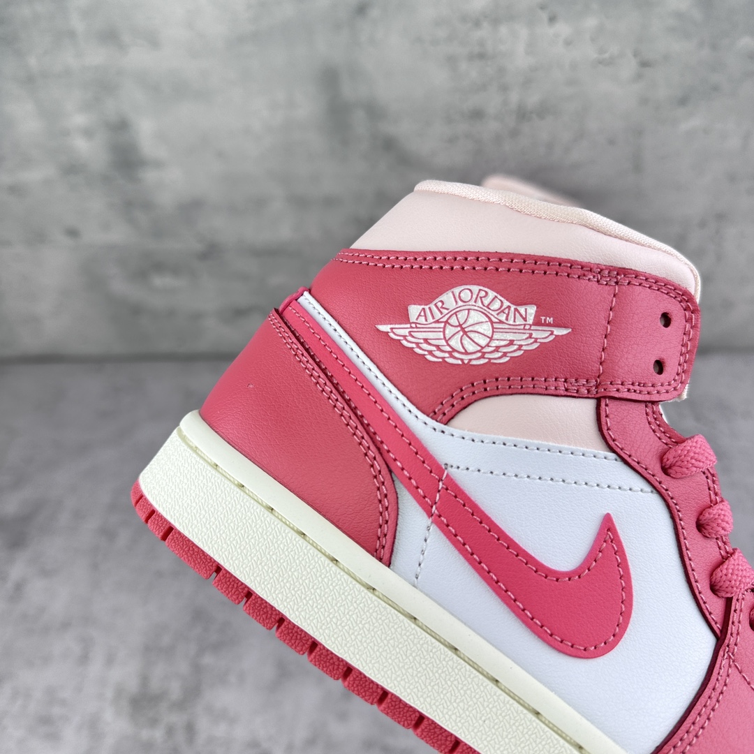 Nike Women's Air Jordan 1 Mid "Strawberries and Cream"（BQ6472-186）