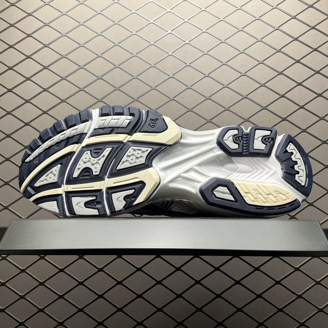 Asics Women's Gel-Kayano 14 "White/Midnight"（1202A056-109）