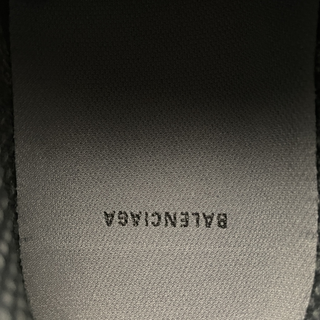 BALENCIAGA 3XL NET Sneakers（734734W2SM31010）