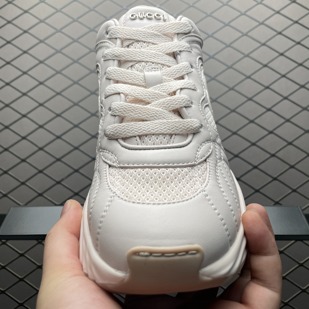 GUCCI | Men's Interlocking G sneaker（771471 AAC95 9110）