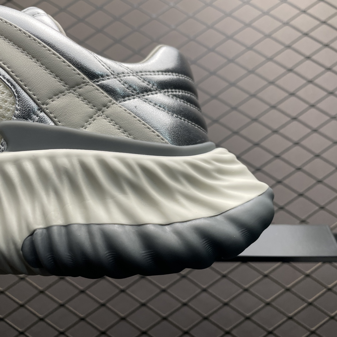 GUCCI | Men's Interlocking G sneaker（779482 AADAU 8149）