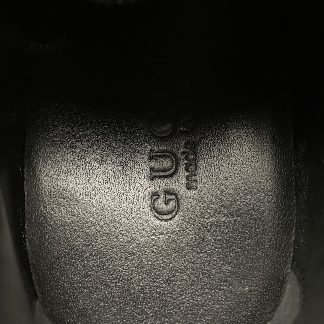 GUCCI | Men's Interlocking G sneaker（771471 AAC95 1000）