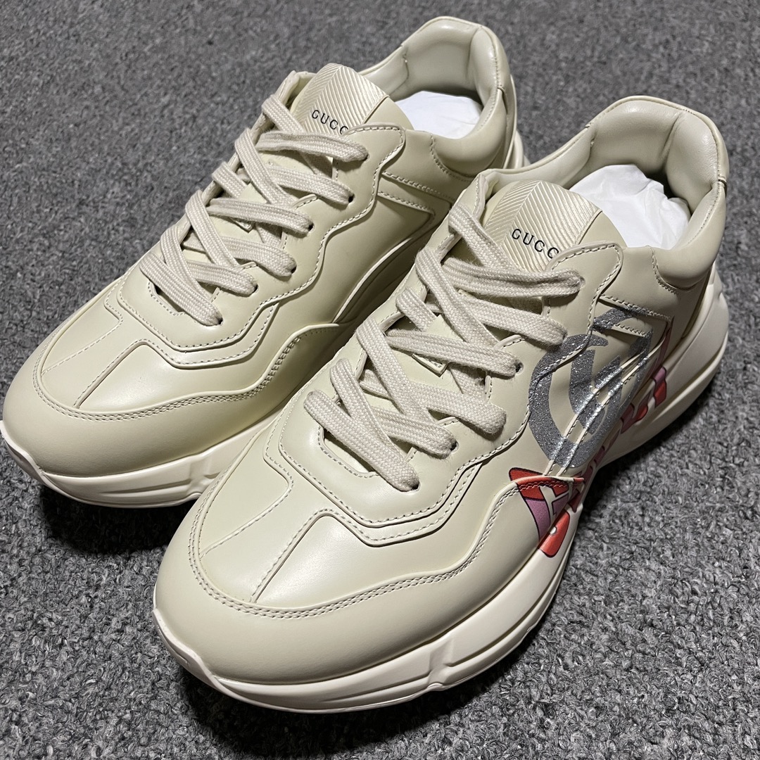 Gucci Ivory Leather Women's Rhyton Sneakers（800243 2SH00 9522）