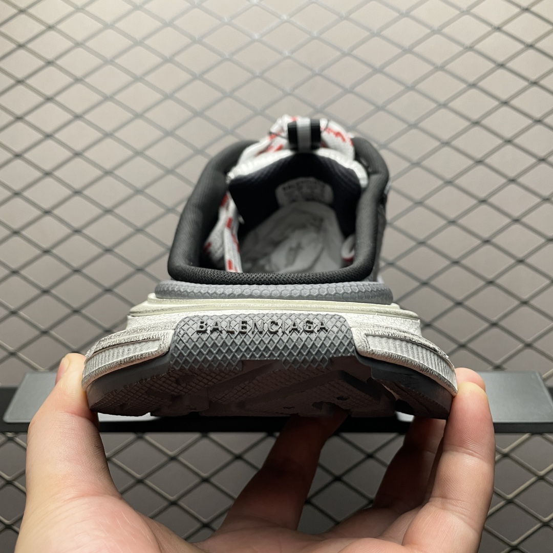 BALENCIAGA 3XL Mule（742672W3XL51219）