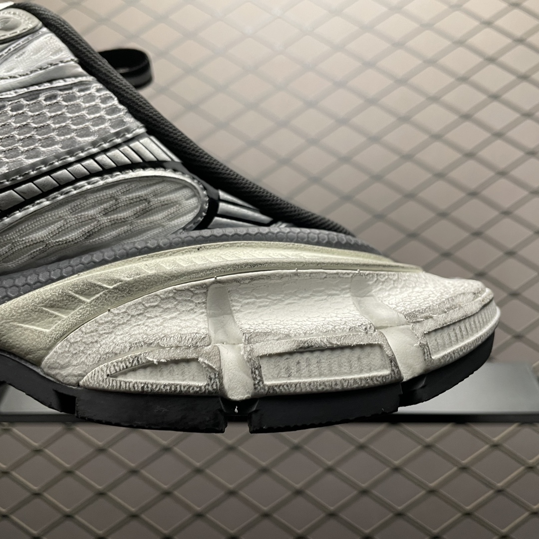 BALENCIAGA 3XL Mule（742672W3XL51219）