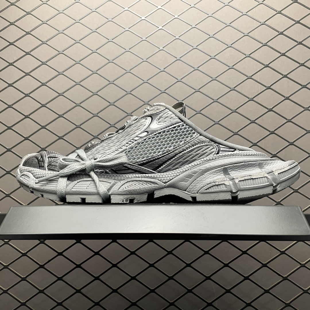 BALENCIAGA 3XL Mule（742672W3XLM9115）