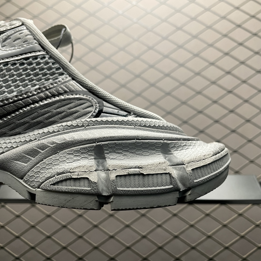 BALENCIAGA 3XL Mule（742672W3XLM9115）