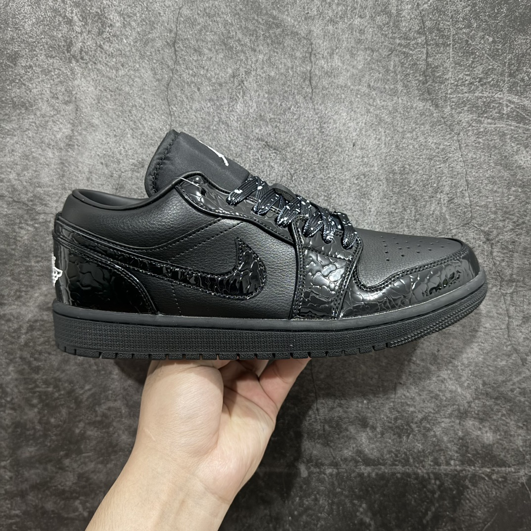 Women's air deals Jordan 1 low SE