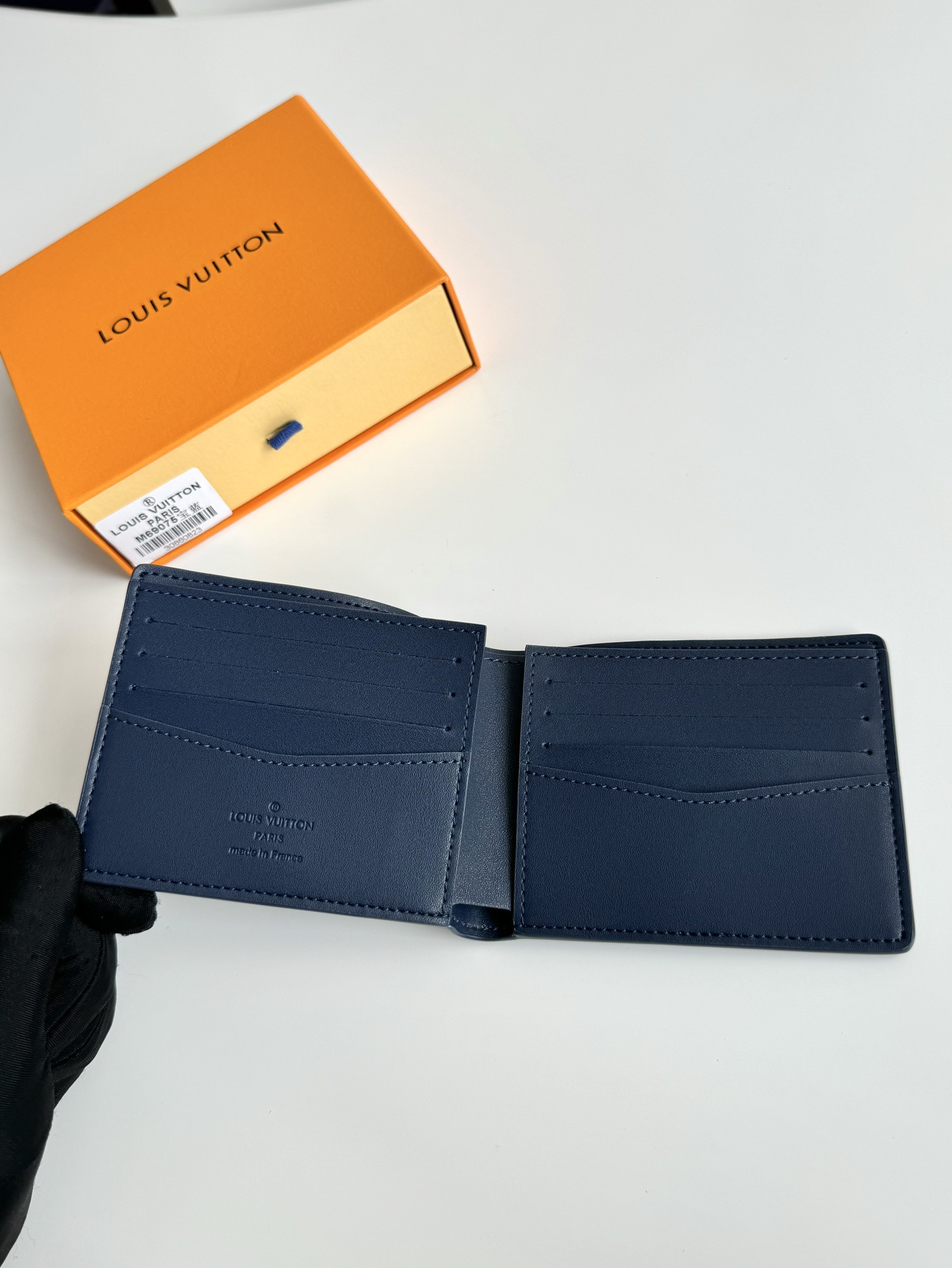 Louis Vuitton wallet （M69075）